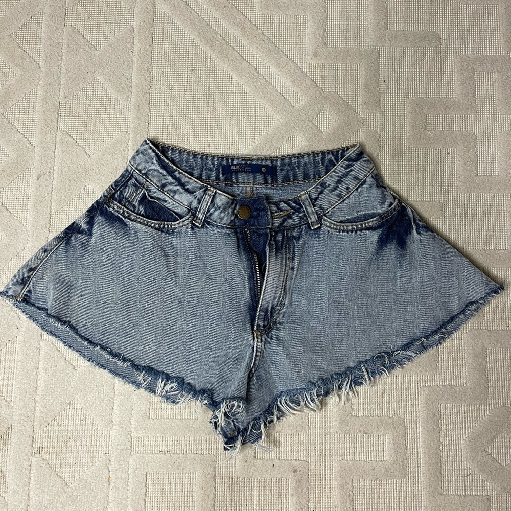 Flare denim shorts